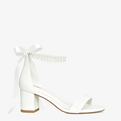Annu Pearl Bow White Block Heel Sandals
